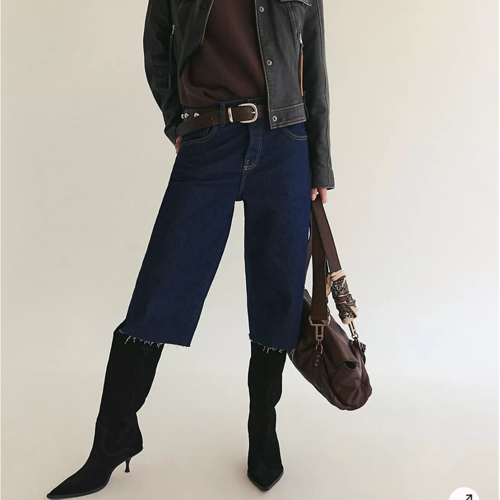 We The Free Low Rise Relaxed Capri Jeans